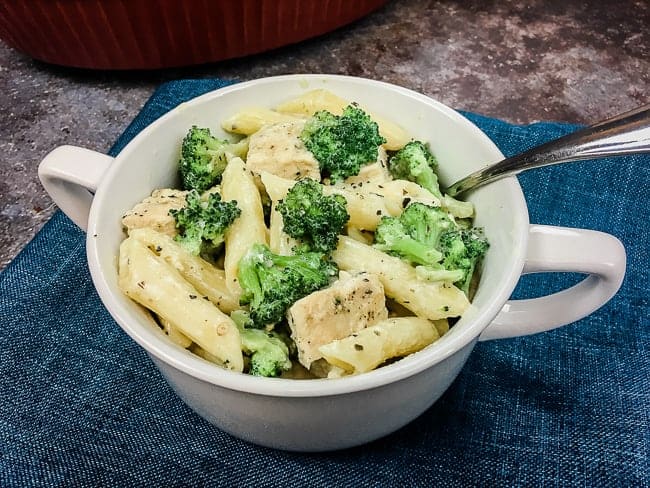 Chicken Broccoli Alfredo with Penne Pasta Recipe - My Kitchen Serenity