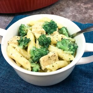 chicken broccoli alfredo pasta