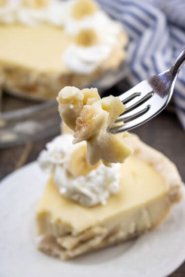 Gluten-Free Banana Cream Pie - My Kitchen Serenity