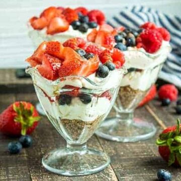 mixed berries and yogurt