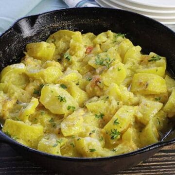 baked squash casserole in skillet