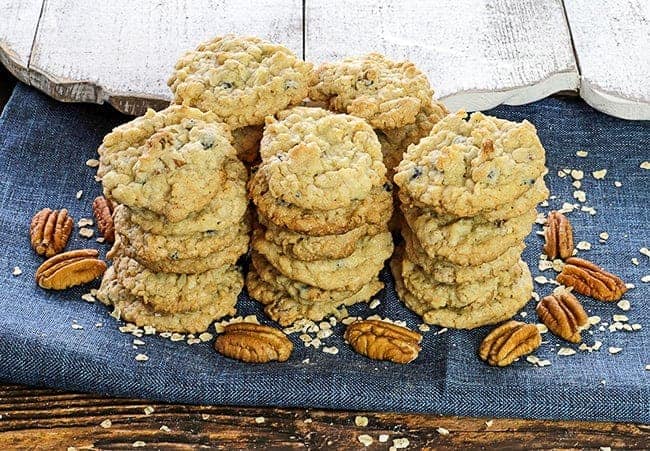 Oatmeal Blueberry Muffin Cookies with Better Oats - Making Memories With  Your Kids