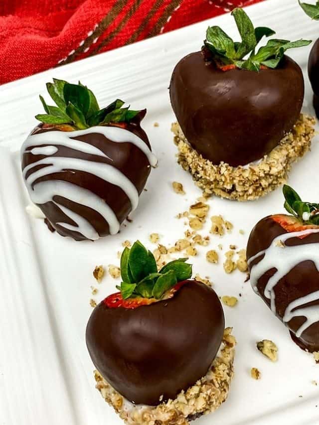 Chocolate Valentine's Strawberries