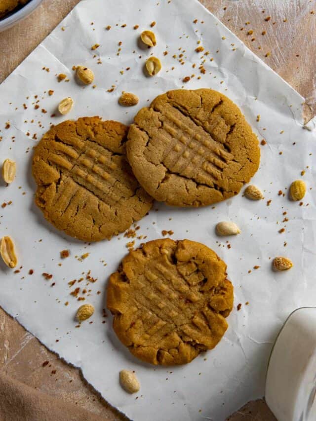 Old Fashioned Chewy Peanut Butter Cookies